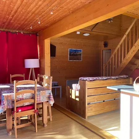 Pyrénées 2000 à La Location Pour 6 Personnes Chalet *